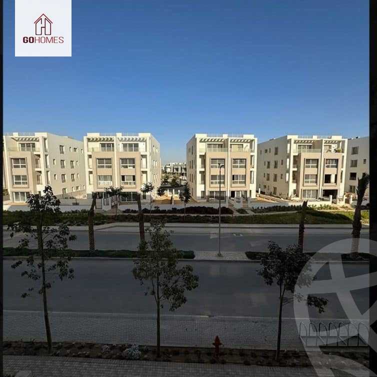 https://aqarmap.com.eg/en/listing/5854496-for-sale-cairo-new-cairo-compounds-hyde-park-centre-ville-hyde-park