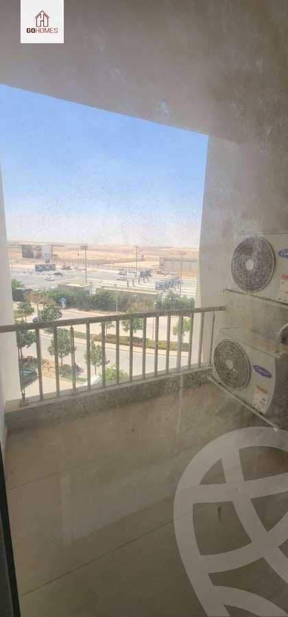 https://aqarmap.com.eg/en/listing/5864424-for-sale-cairo-new-cairo-compounds-hyde-park-park-corner-hyde-park