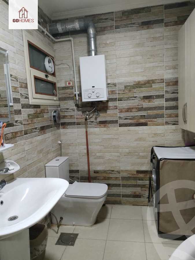 https://aqarmap.com.eg/en/listing/6283066-for-sale-cairo-el-maadi-sarayat-el-maadi-street-20