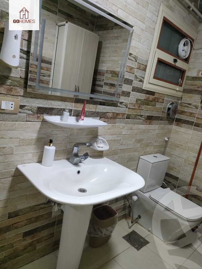 https://aqarmap.com.eg/en/listing/6283066-for-sale-cairo-el-maadi-sarayat-el-maadi-street-20