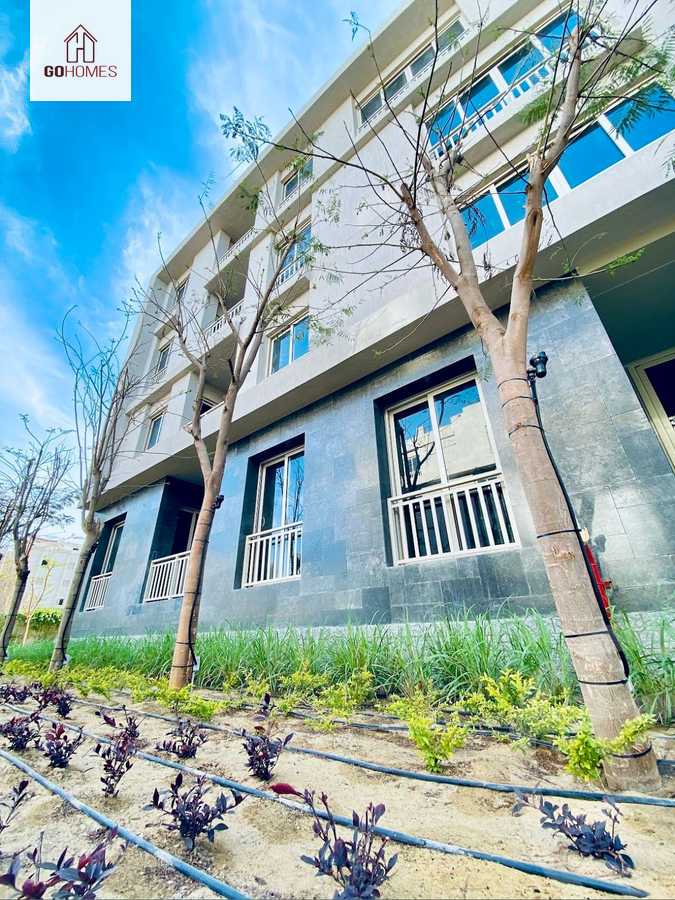 https://aqarmap.com.eg/ar/listing/6328861-for-sale-cairo-new-cairo-compounds-w-signature-compound-waterway