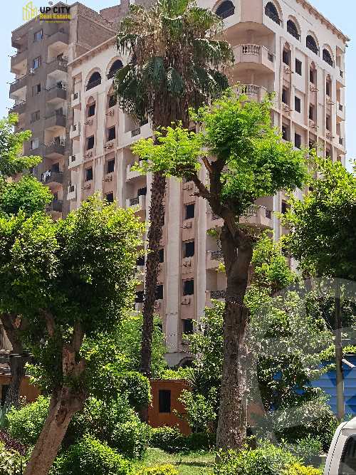 https://aqarmap.com.eg/ar/listing/5053580-for-sale-cairo-downtown-abdeen-el-gomhoreya-square