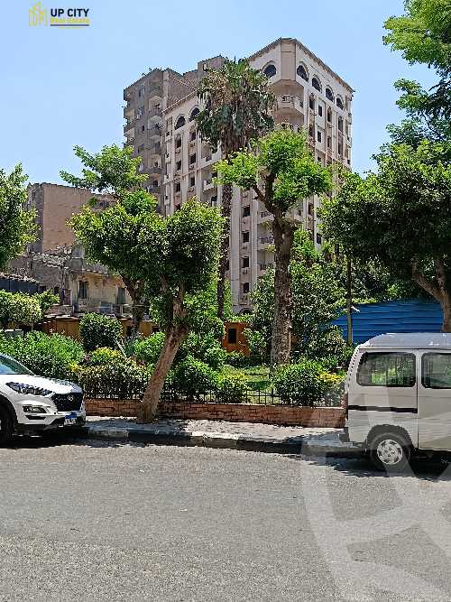 https://aqarmap.com.eg/ar/listing/5053580-for-sale-cairo-downtown-abdeen-el-gomhoreya-square