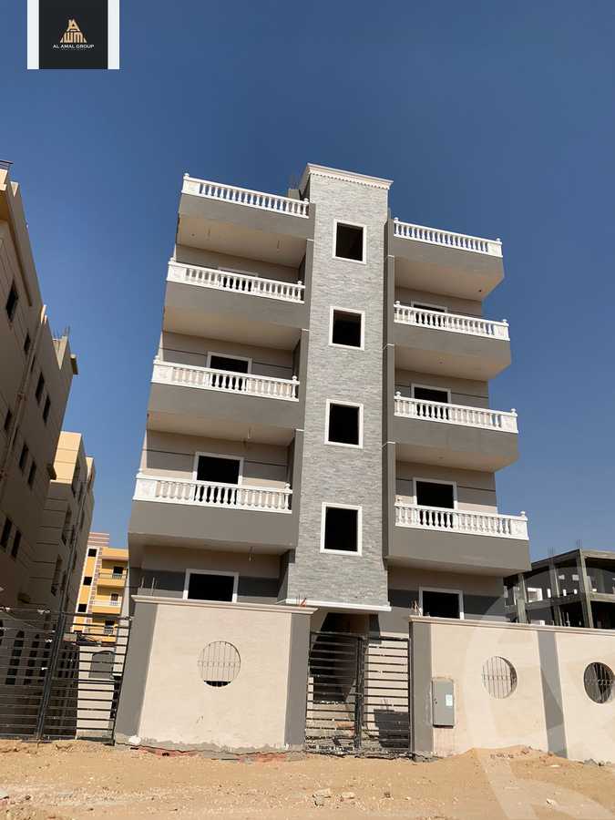 https://aqarmap.com.eg/ar/listing/5052766-for-sale-cairo-badr-city-hai-el-ashgar-featured-neighborhood-bait-el-watan-rd