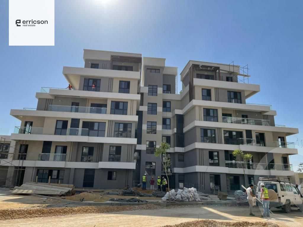https://aqarmap.com.eg/ar/listing/5204984-for-sale-cairo-new-cairo-compounds-villette-kmbwnd-sky-kwndwz-swdyk-villette