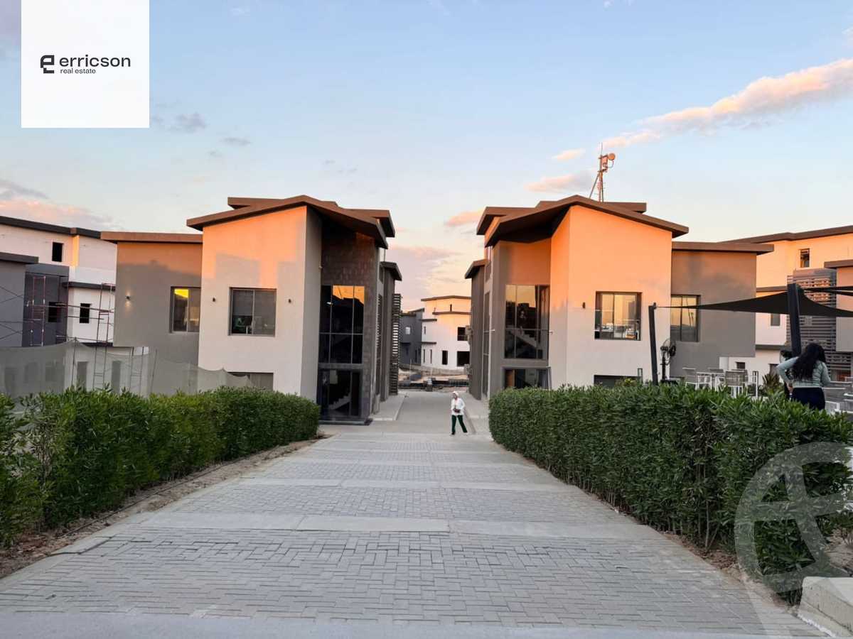 https://aqarmap.com.eg/en/listing/6108138-for-sale-cairo-new-cairo-compounds-kmbwnd-kryk-twn-il-cazar