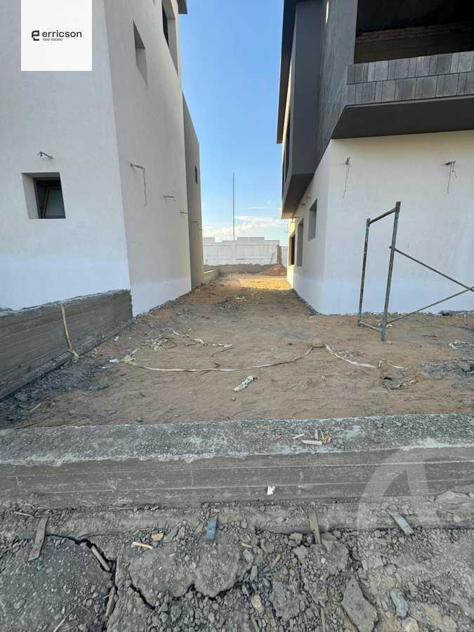 https://aqarmap.com.eg/en/listing/6108138-for-sale-cairo-new-cairo-compounds-kmbwnd-kryk-twn-il-cazar