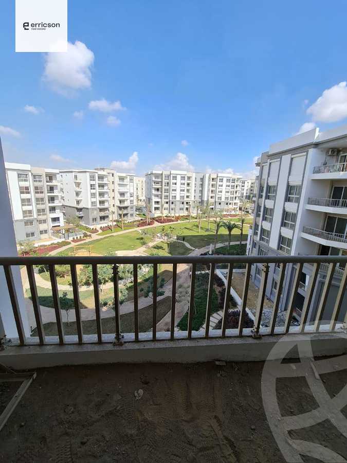 https://aqarmap.com.eg/ar/listing/6108581-for-sale-cairo-new-cairo-compounds-hyde-park-park-corner-hyde-park