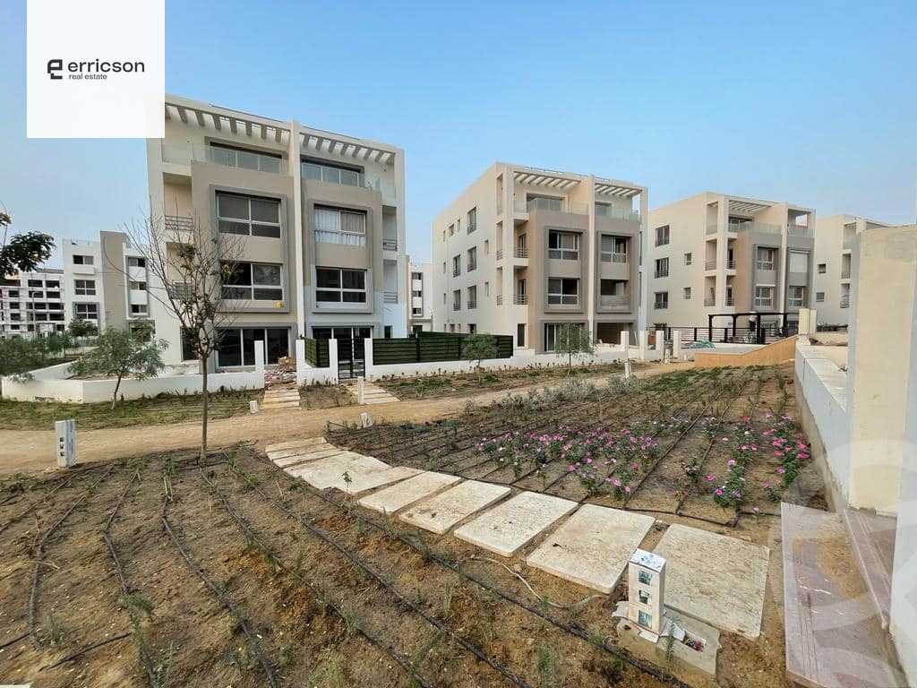 https://aqarmap.com.eg/ar/listing/6108581-for-sale-cairo-new-cairo-compounds-hyde-park-park-corner-hyde-park
