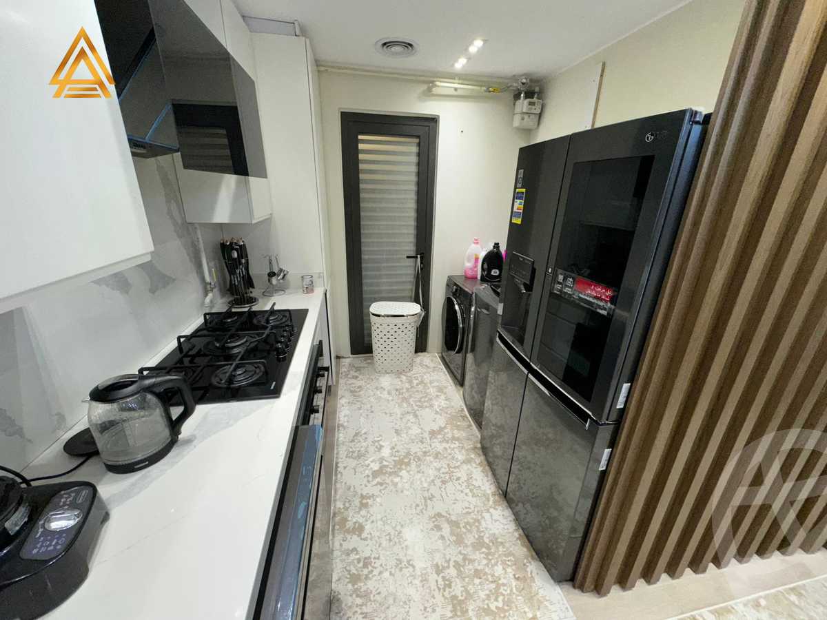 https://aqarmap.com.eg/ar/listing/5225657-for-rent-cairo-new-cairo-compounds-lakeview-residence