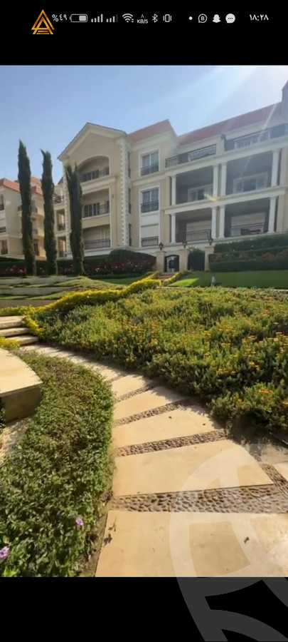 https://aqarmap.com.eg/ar/listing/5228518-for-sale-cairo-new-cairo-compounds-hyde-park-centre-ville-hyde-park