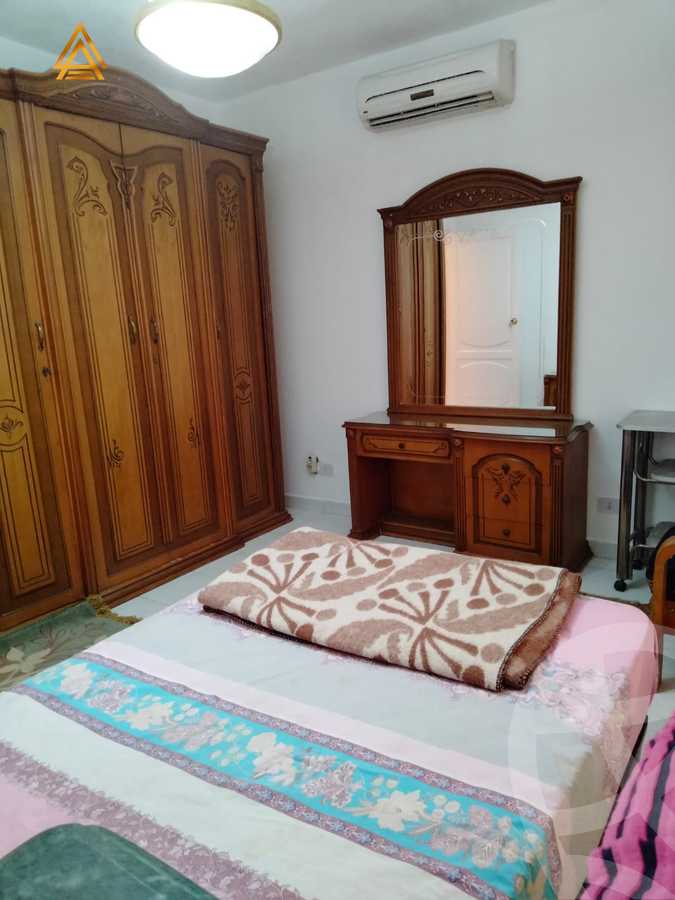 https://aqarmap.com.eg/en/listing/5231261-for-rent-cairo-new-cairo-lrhb-city-phase-1-ahmed-rami-st