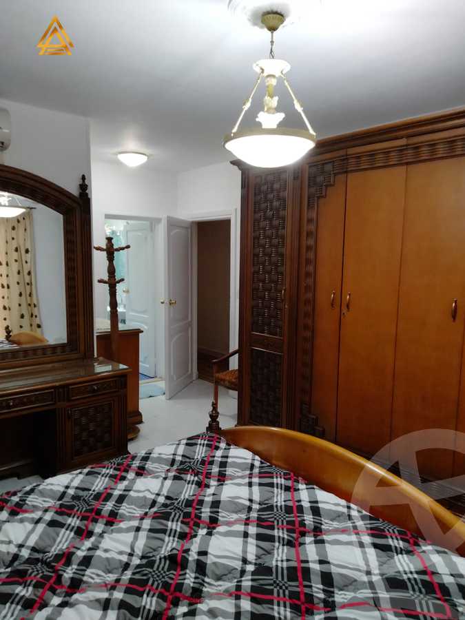 https://aqarmap.com.eg/en/listing/5231261-for-rent-cairo-new-cairo-lrhb-city-phase-1-ahmed-rami-st