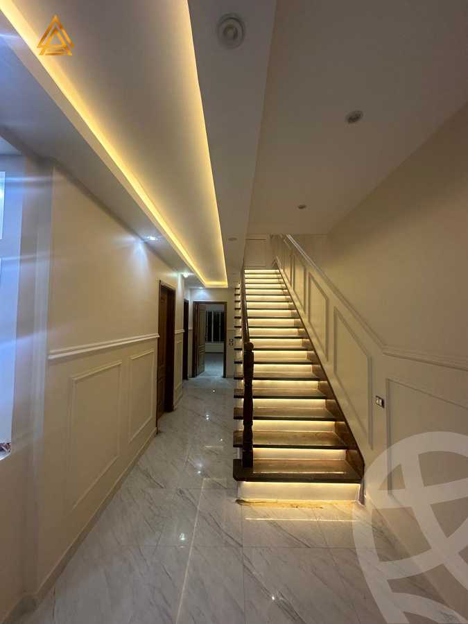 https://aqarmap.com.eg/ar/listing/5250407-for-sale-cairo-6th-of-october-compounds-mountain-view-chillout-park-mountain-view-lakeside
