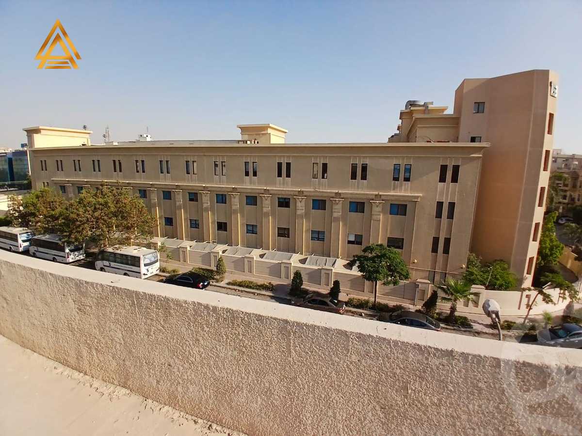 https://aqarmap.com.eg/en/listing/5257016-for-sale-cairo-new-cairo-90th-street-90th-between-cairo-festival-city-and-mountain-view-roundabout