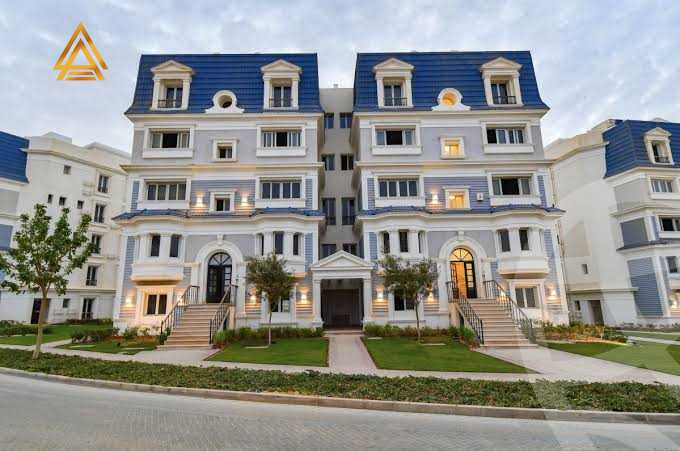 https://aqarmap.com.eg/ar/listing/5303124-for-sale-cairo-new-cairo-compounds-mountain-view-hyde-park