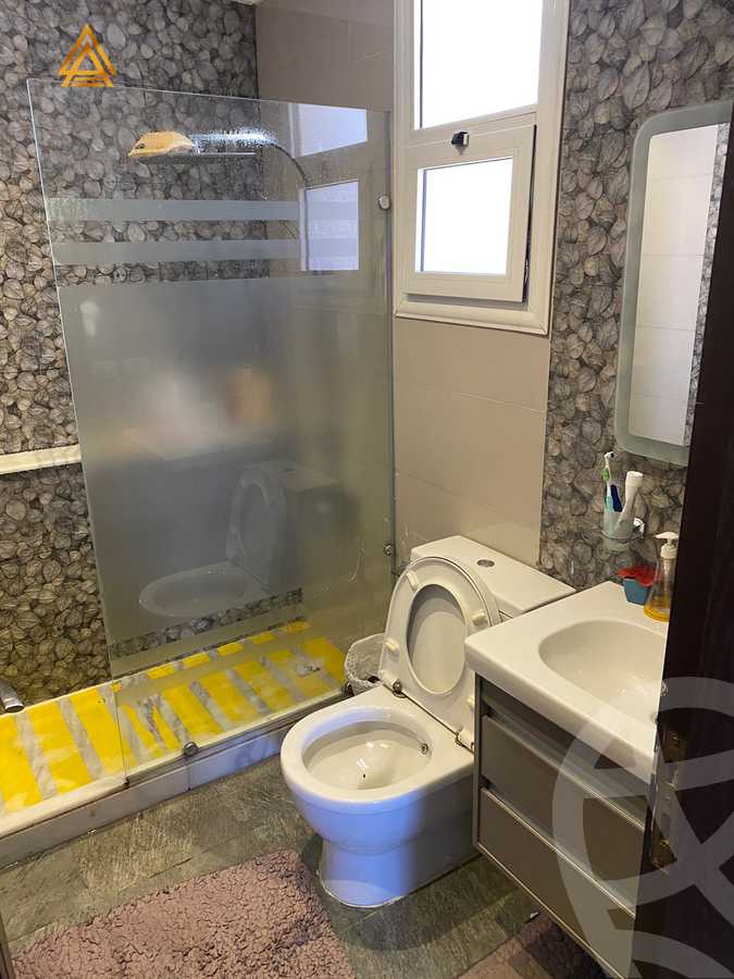 https://aqarmap.com.eg/en/listing/5303021-for-sale-cairo-new-cairo-madinaty-lmntq-lkhms-fylt-group-18