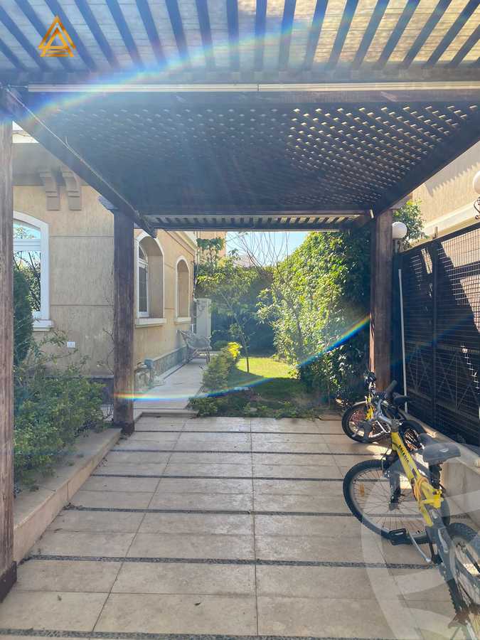 https://aqarmap.com.eg/en/listing/5303021-for-sale-cairo-new-cairo-madinaty-lmntq-lkhms-fylt-group-18