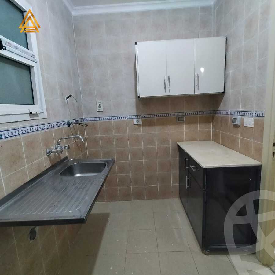 https://aqarmap.com.eg/ar/listing/5278094-for-sale-cairo-new-cairo-madinaty-sixth-zone-buildings-ragab-sons