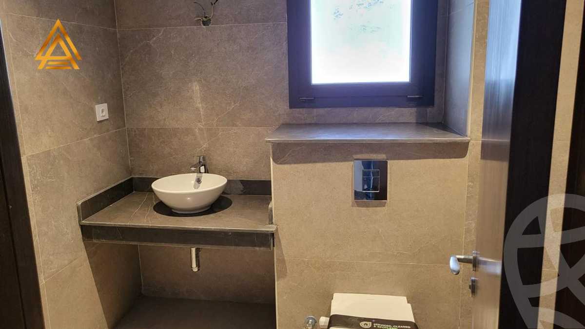 https://aqarmap.com.eg/en/listing/5337529-for-sale-cairo-el-sheikh-zayed-city-compounds-zyd-wr-llttwyr-park-towers-zed-el-sheikh-zayed-compound