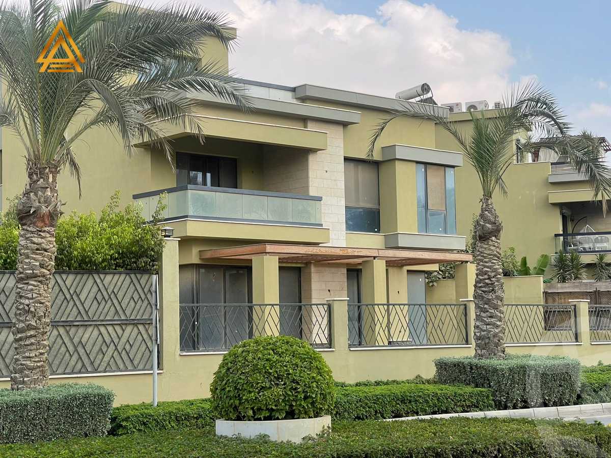 https://aqarmap.com.eg/en/listing/5349669-for-sale-cairo-new-cairo-compounds-villette-vy-ryzydns-villette