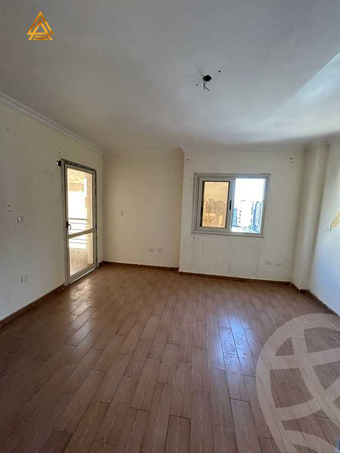 https://aqarmap.com.eg/en/listing/5354918-for-sale-cairo-new-cairo-compounds-dar-misr-el-koronfel