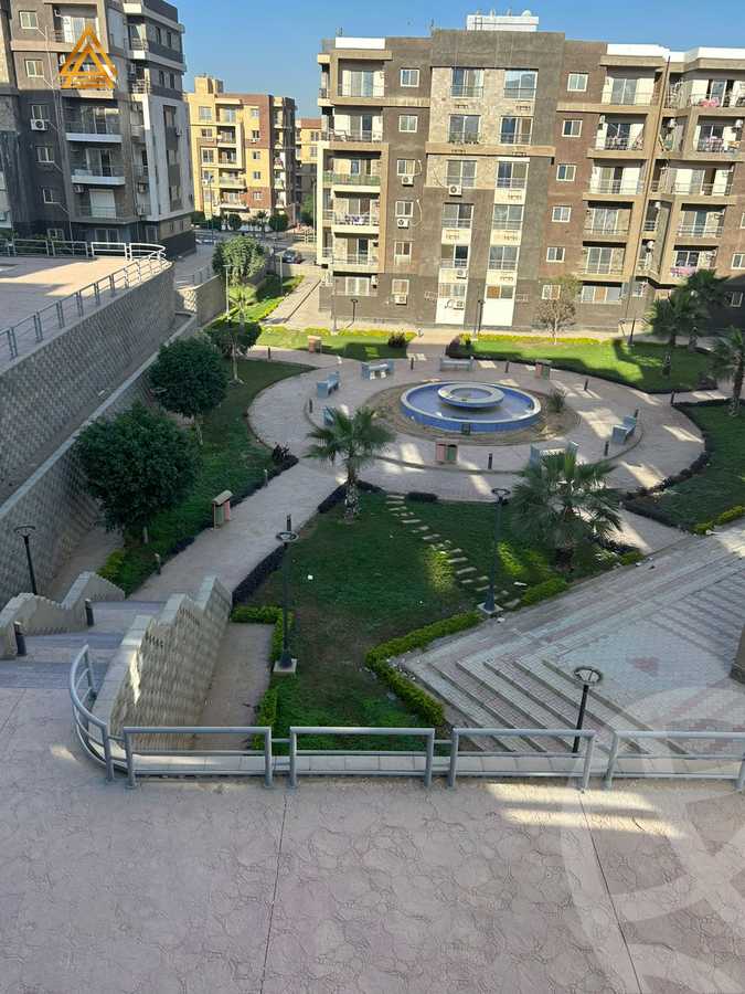 https://aqarmap.com.eg/en/listing/5354918-for-sale-cairo-new-cairo-compounds-dar-misr-el-koronfel