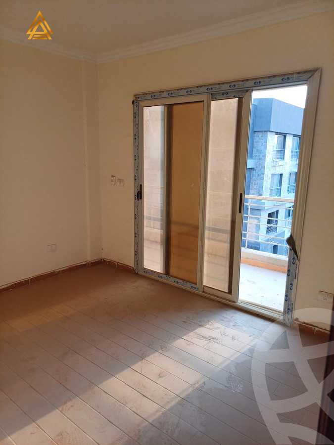 https://aqarmap.com.eg/ar/listing/5355218-for-sale-cairo-new-cairo-compounds-dar-misr-el-koronfel