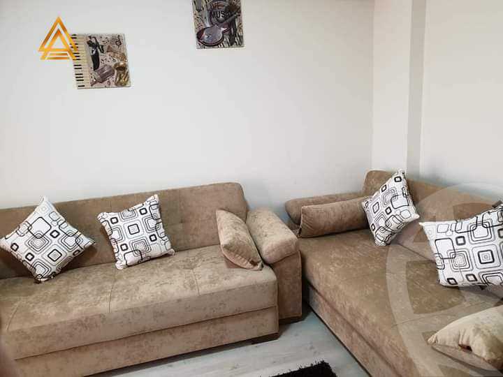 https://aqarmap.com.eg/en/listing/5356993-for-sale-cairo-new-cairo-lrhb-city-phase-2-amr-ibn-el-aas-st