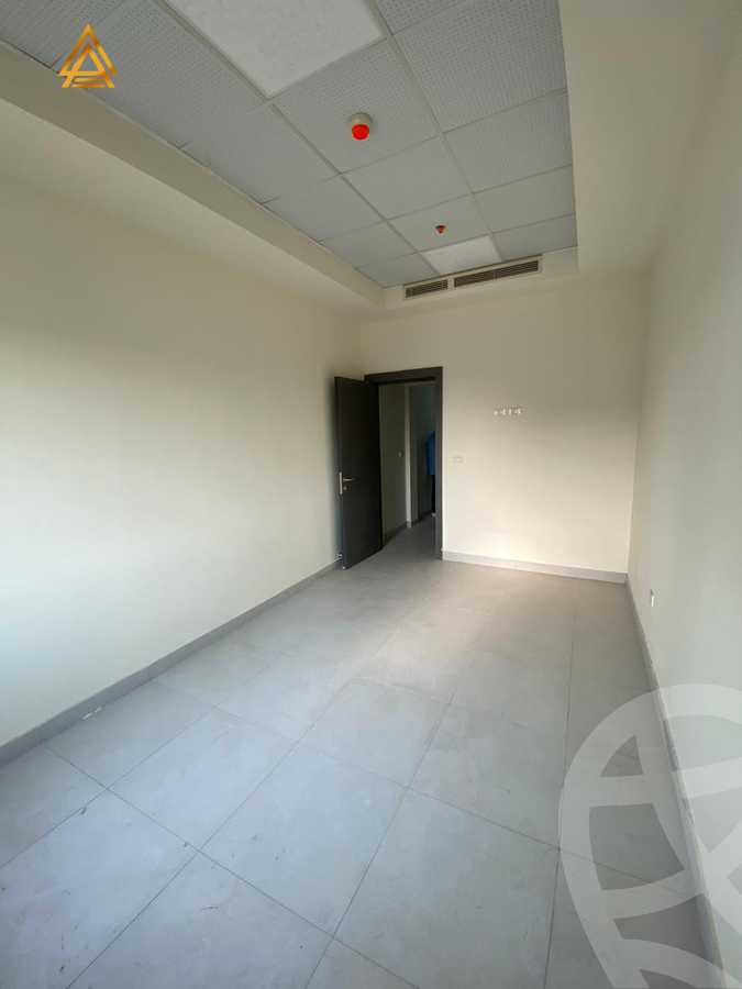 https://aqarmap.com.eg/ar/listing/5360765-for-rent-cairo-new-cairo-el-ahyaa-first-neighborhood-street-1