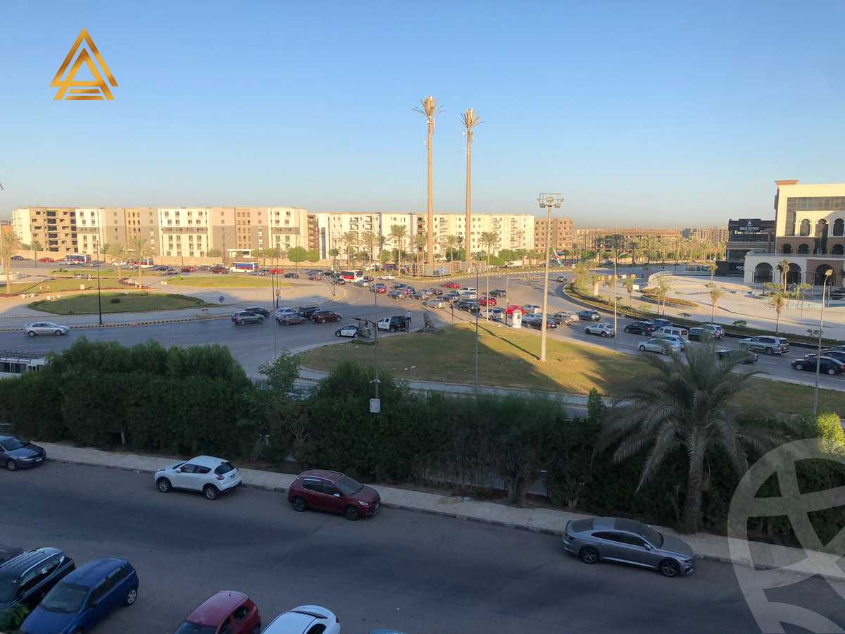 https://aqarmap.com.eg/ar/listing/5368322-for-sale-cairo-new-cairo-lrhb-city-phase-1-nizar-kabani-st