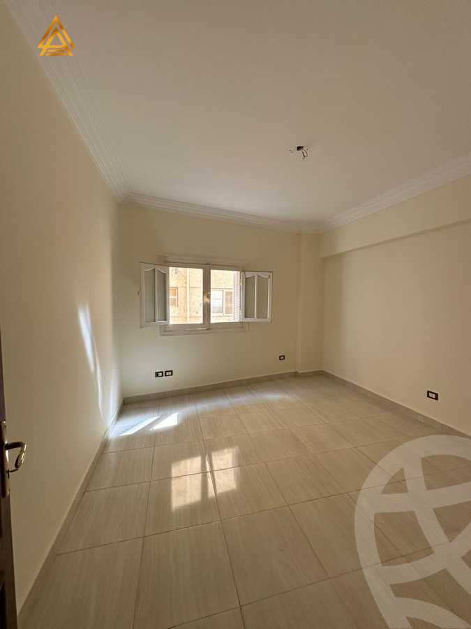 https://aqarmap.com.eg/ar/listing/5379995-for-sale-cairo-new-cairo-el-banafsg-el-banafsag-omarat-al-gabri-st