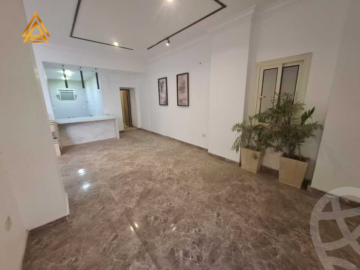https://aqarmap.com.eg/ar/listing/5386668-for-sale-cairo-new-cairo-gharb-arabila-doctor-hani-maher-st
