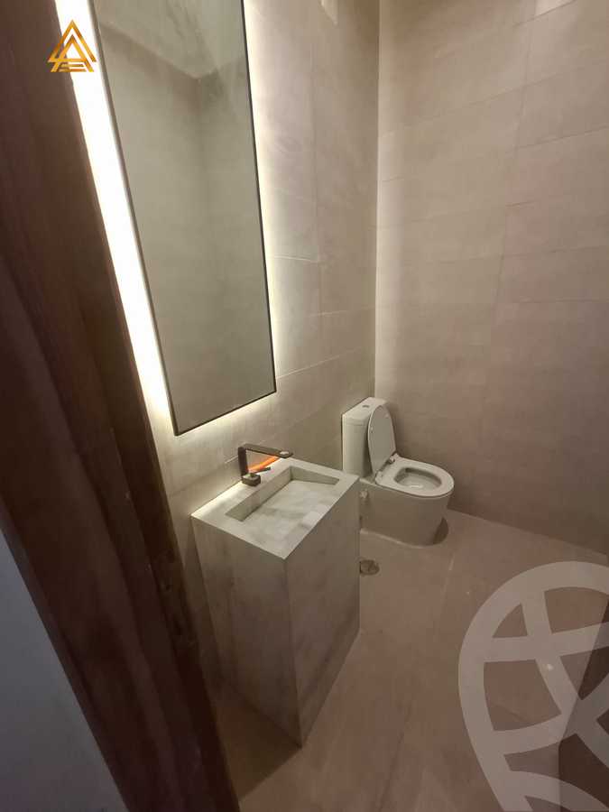 https://aqarmap.com.eg/ar/listing/5386668-for-sale-cairo-new-cairo-gharb-arabila-doctor-hani-maher-st