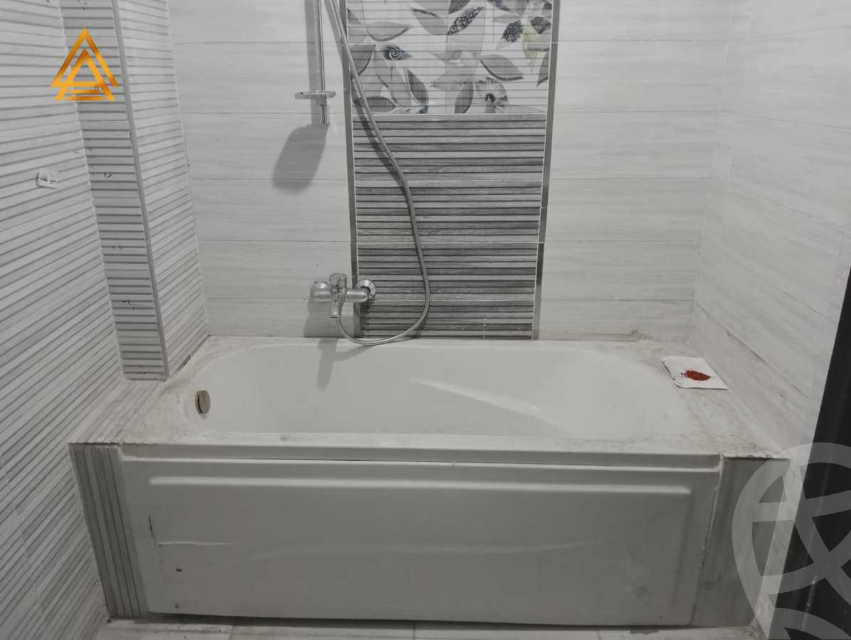 https://aqarmap.com.eg/en/listing/5398275-for-sale-cairo-heliopolis-heliopolis-square-al-lewaa-labib-al-shahed-st
