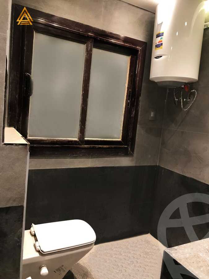 https://aqarmap.com.eg/en/listing/5406713-for-rent-cairo-new-cairo-compounds-hyde-park-centre-ville-hyde-park