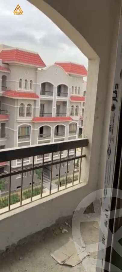 https://aqarmap.com.eg/en/listing/5406959-for-sale-cairo-new-cairo-compounds-hayati-residence