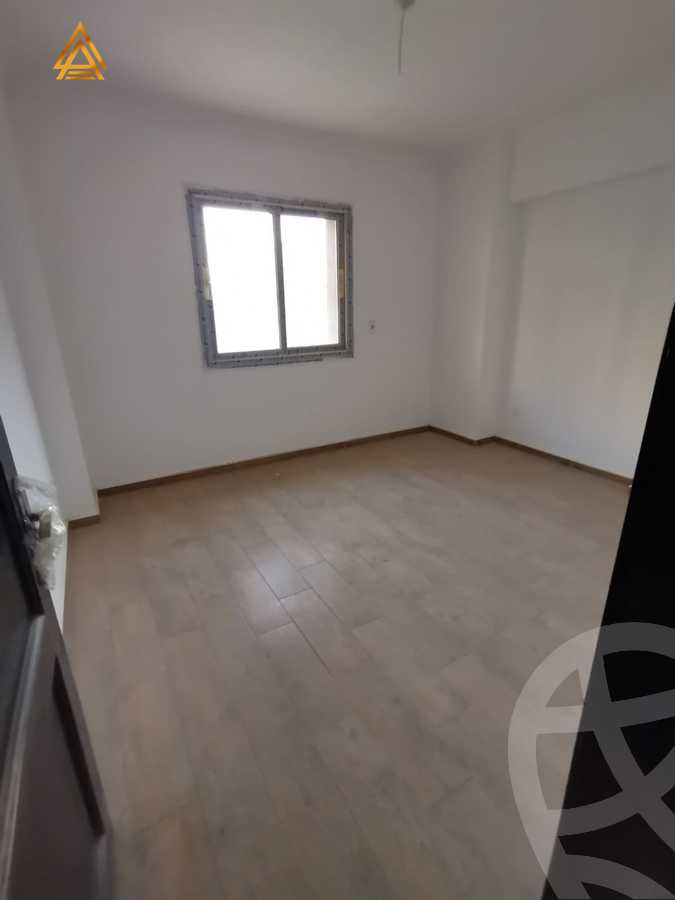 https://aqarmap.com.eg/ar/listing/5414044-for-sale-cairo-new-cairo-el-gameyat-jnwb-ljm-yt-jn