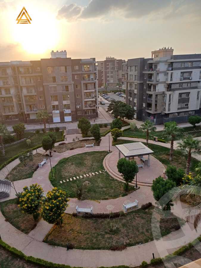 https://aqarmap.com.eg/en/listing/5414425-for-sale-cairo-new-cairo-compounds-dar-misr-el-koronfel