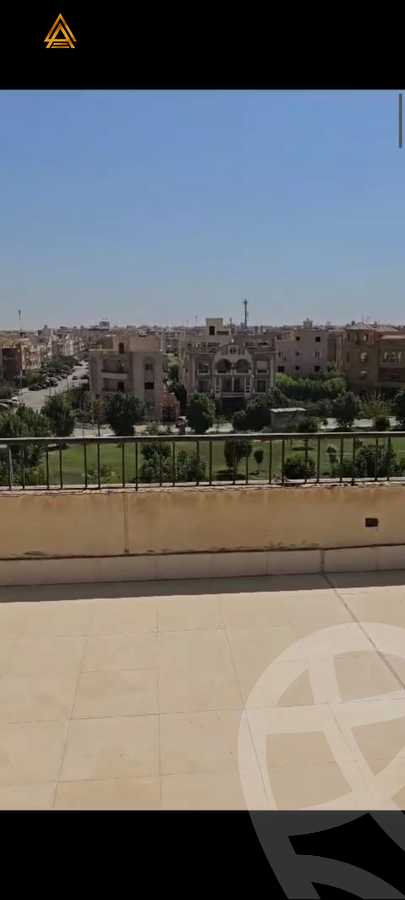 https://aqarmap.com.eg/en/listing/5425536-for-sale-cairo-new-cairo-ganob-el-akadamiya-south-academy-b-taha-hussein-st