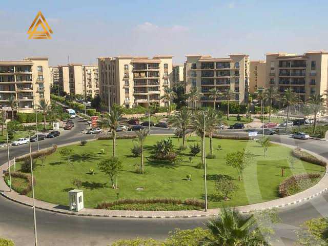 https://aqarmap.com.eg/en/listing/5437135-for-sale-cairo-new-cairo-lrhb-city-phase-1-ahmed-rami-st