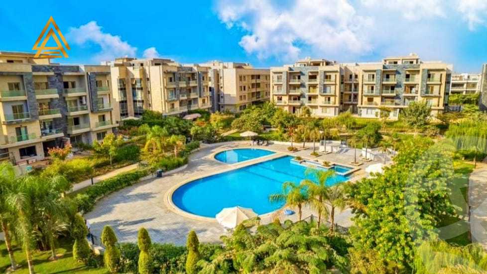 https://aqarmap.com.eg/en/listing/5437411-for-sale-cairo-new-cairo-compounds-galleria-moon-valley