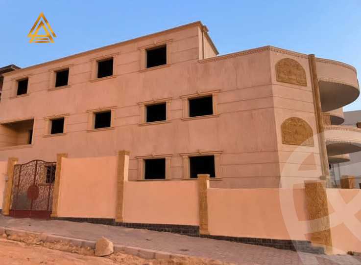 https://aqarmap.com.eg/en/listing/5475123-for-sale-cairo-el-shorouk-h-lnd