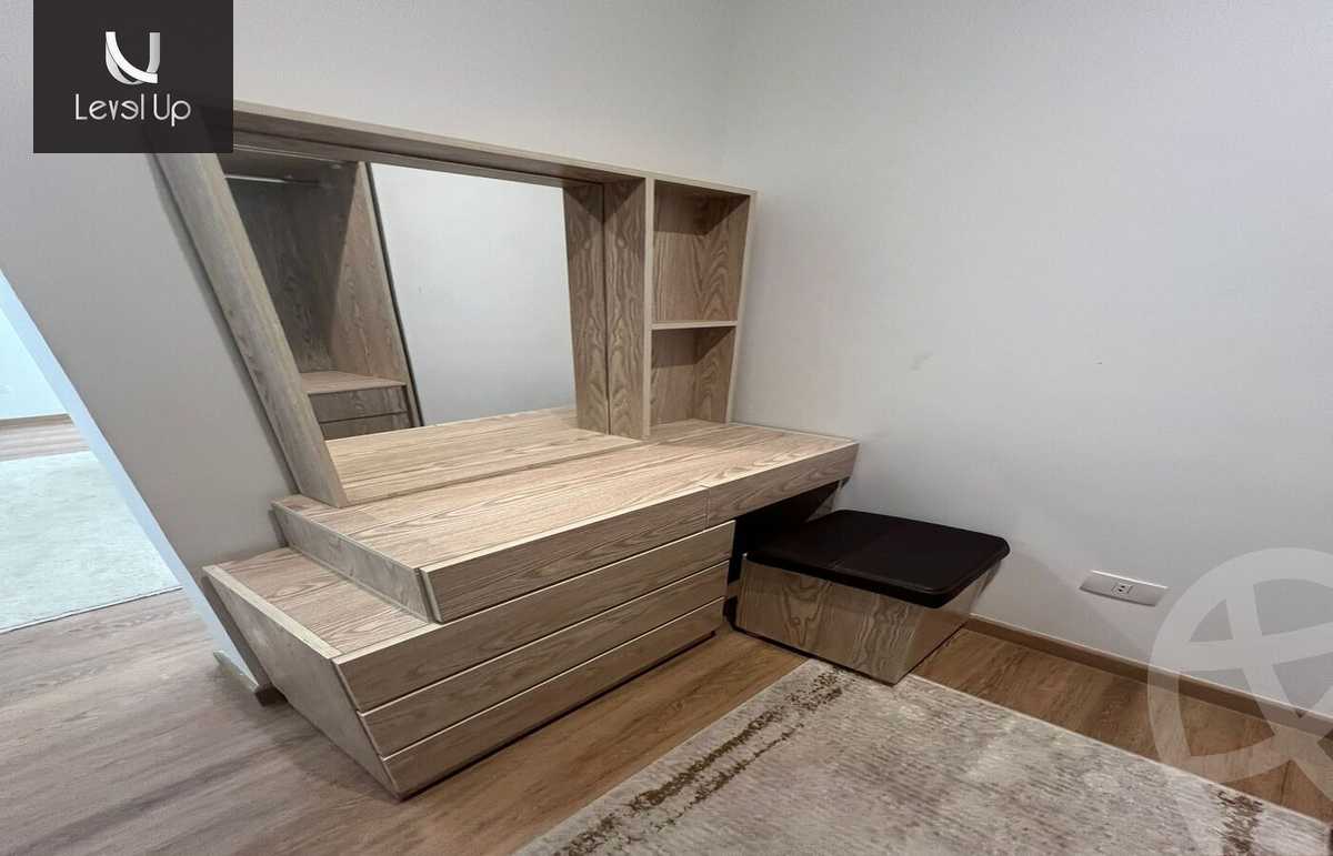 https://aqarmap.com.eg/ar/listing/5263990-for-rent-cairo-new-cairo-compounds-fifth-square