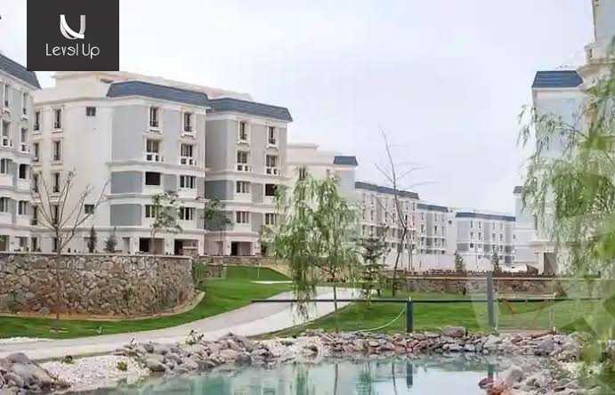 https://aqarmap.com.eg/ar/listing/5275090-for-sale-cairo-new-cairo-compounds-mountain-view-hyde-park