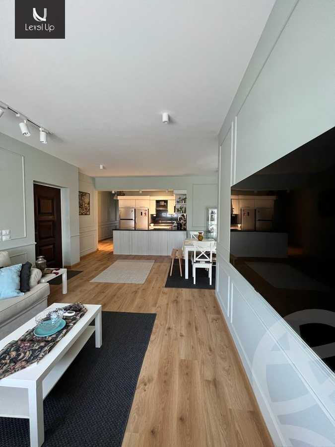 https://aqarmap.com.eg/en/listing/5286969-for-sale-cairo-new-cairo-compounds-mountain-view-hyde-park