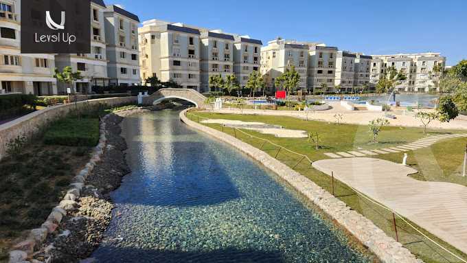 https://aqarmap.com.eg/ar/listing/5287375-for-sale-cairo-new-cairo-compounds-mountain-view-hyde-park