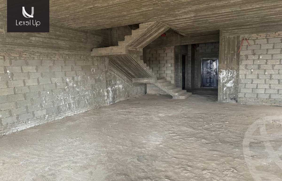 https://aqarmap.com.eg/ar/listing/5301998-for-sale-cairo-new-cairo-compounds-mountain-view-hyde-park