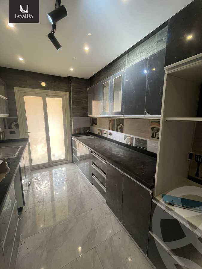 https://aqarmap.com.eg/en/listing/5302268-for-sale-cairo-new-cairo-compounds-stwn-ryzydns-by-ar-y-llttwyr