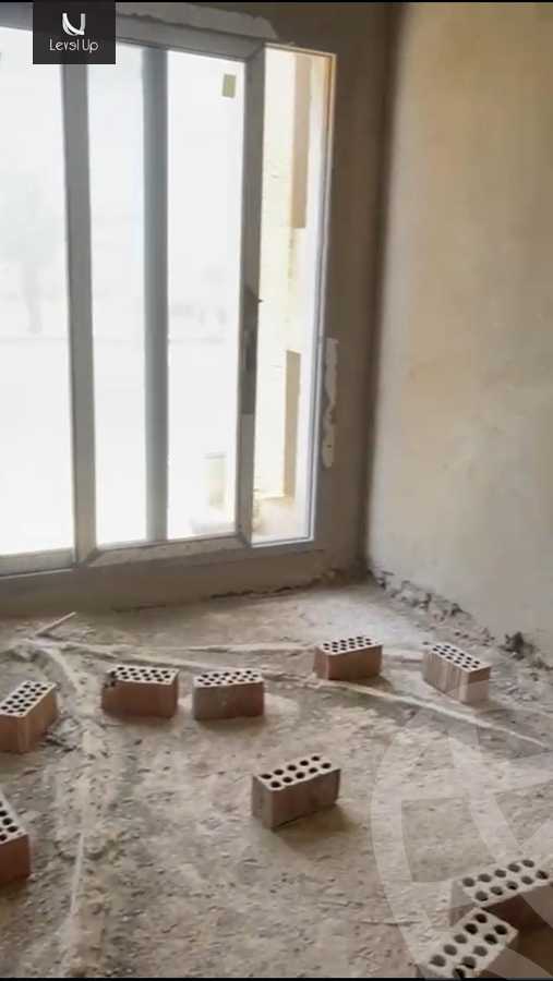 https://aqarmap.com.eg/en/listing/5302304-for-sale-cairo-6th-of-october-compounds-cleopatra-square